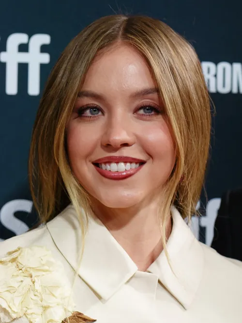 Sydney Sweeney birth chart analysis — Virgo Sun, Capricorn Moon